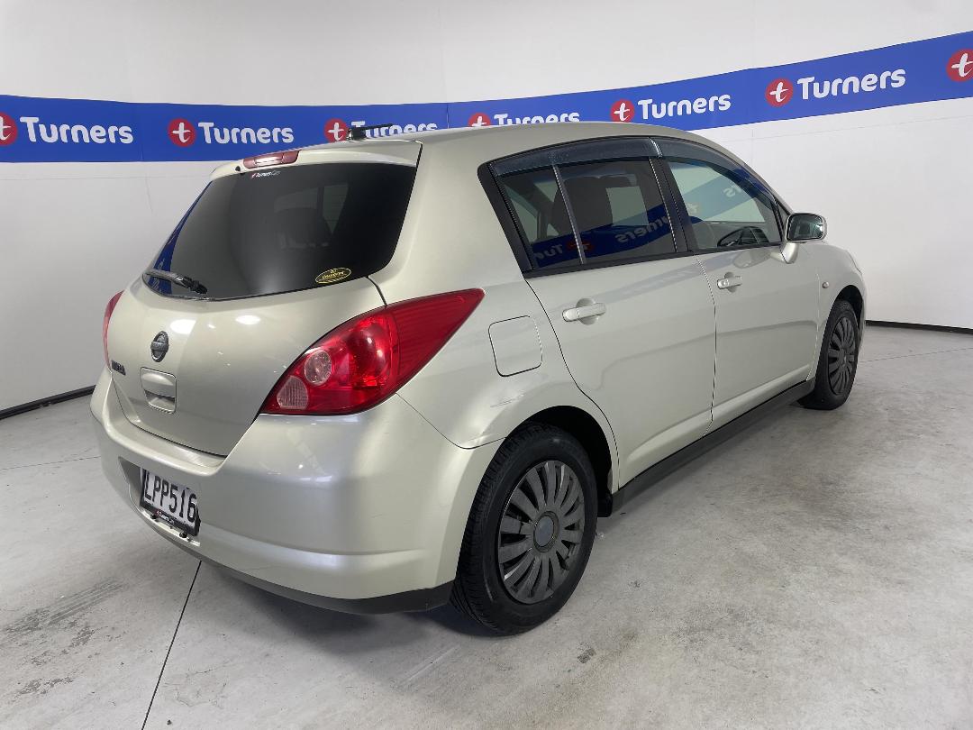 Photo '7' of Nissan Tiida