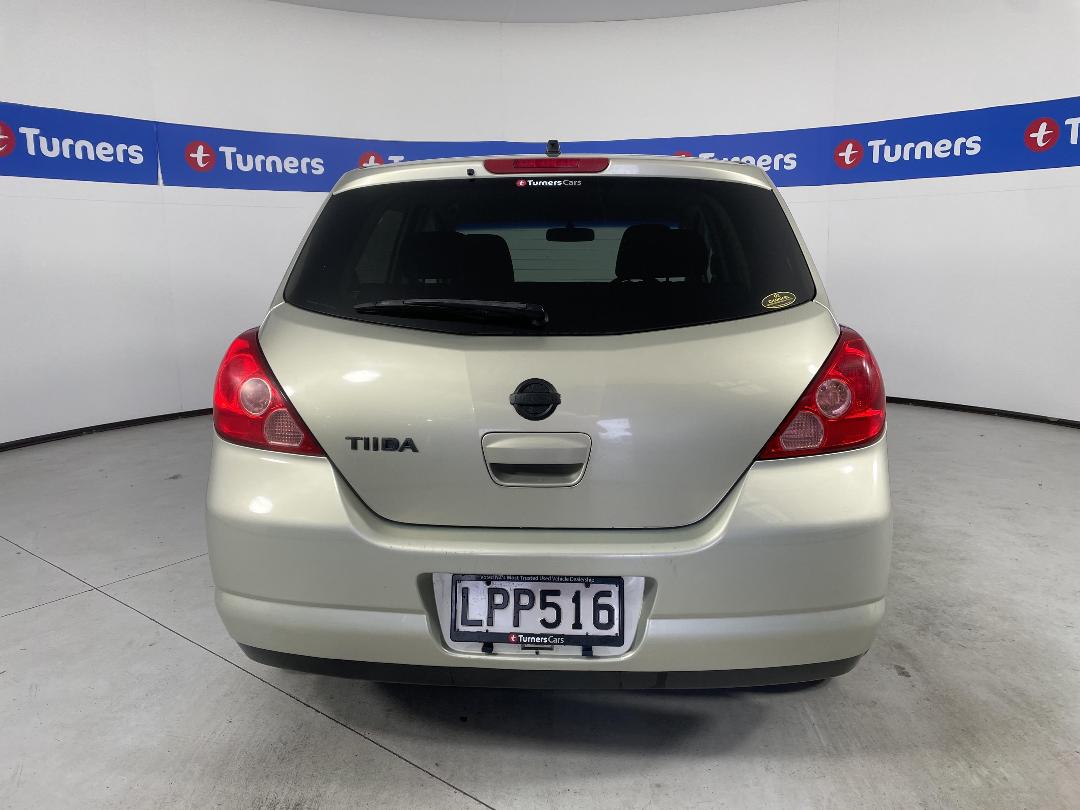 Photo '6' of Nissan Tiida