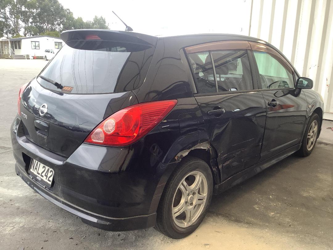 Photo '3' of Nissan Tiida