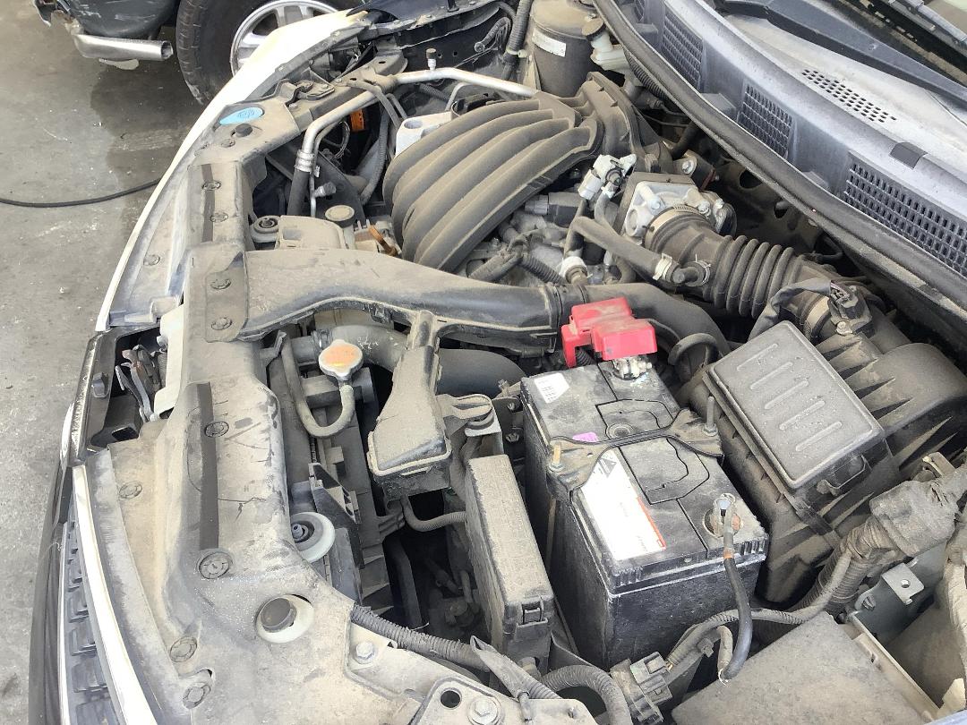 Photo '11' of Nissan Tiida