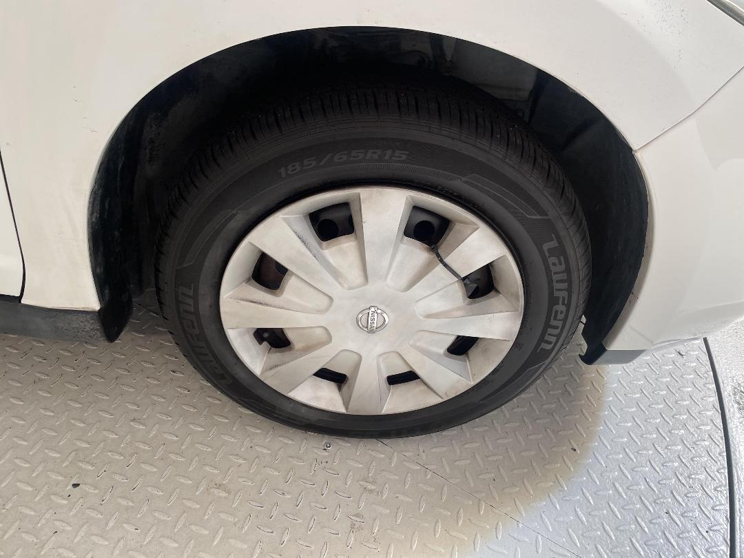 Photo '9' of Nissan Tiida