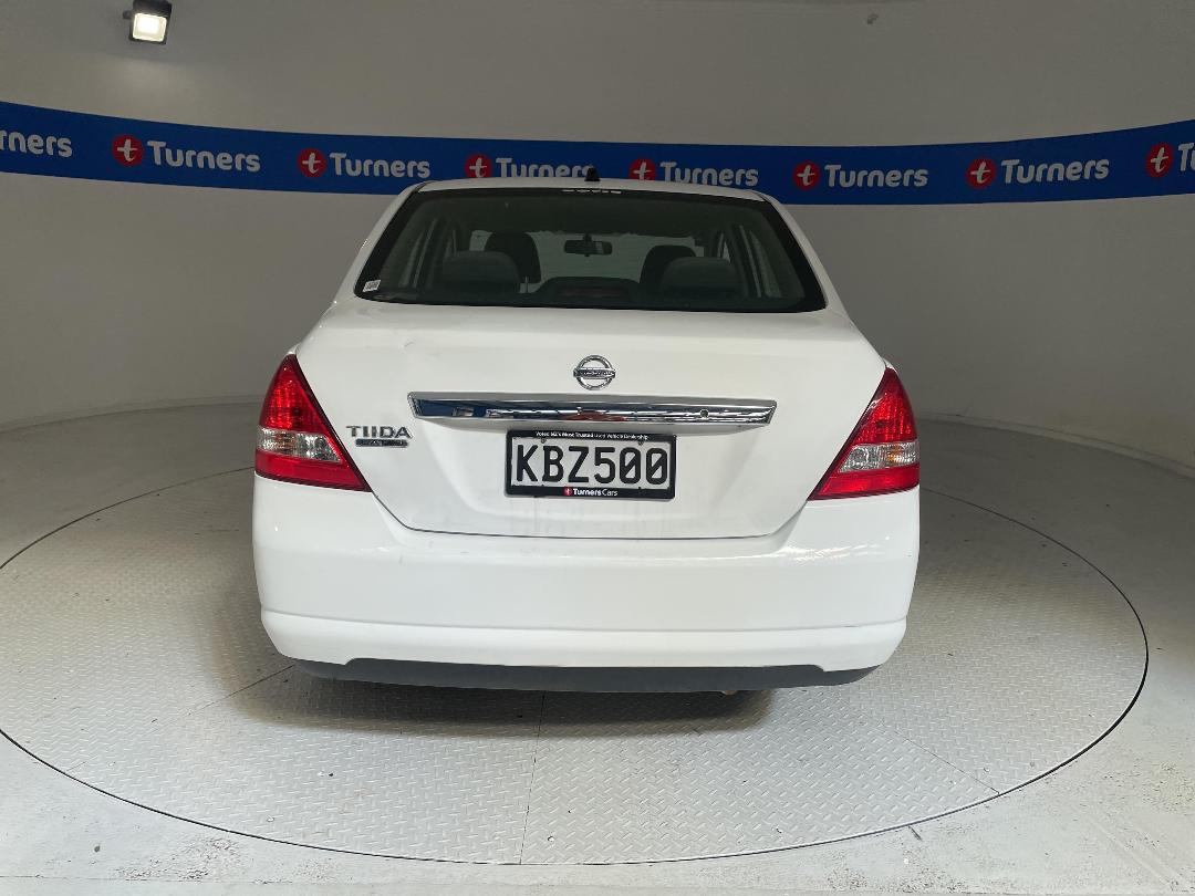 Photo '6' of Nissan Tiida