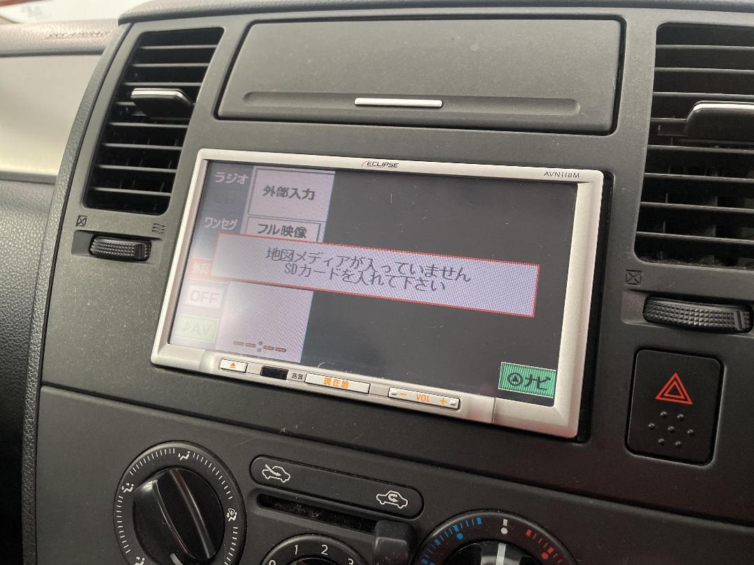 Photo '26' of Nissan Tiida