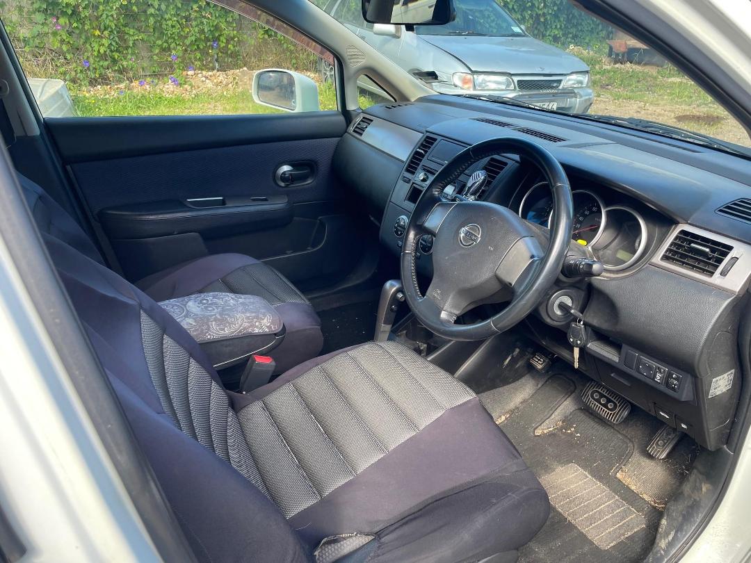 Photo '3' of Nissan Tiida