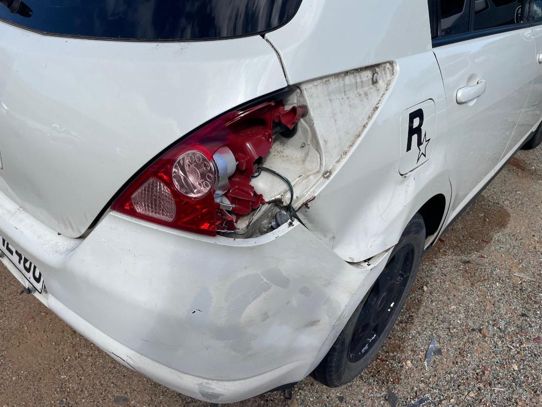 Photo '8' of Nissan Tiida