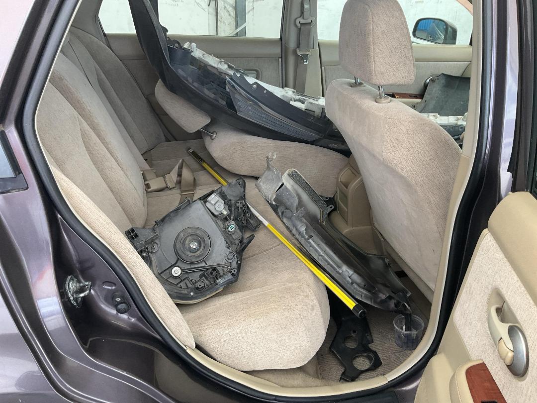 Photo '13' of Nissan Tiida