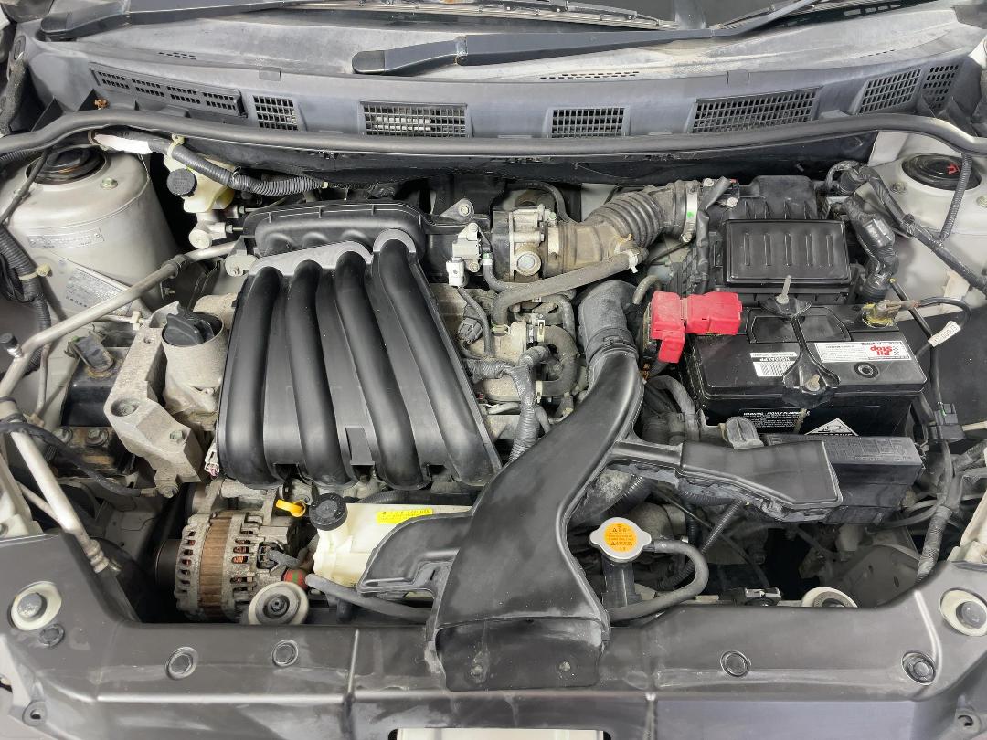 Photo '13' of Nissan Tiida