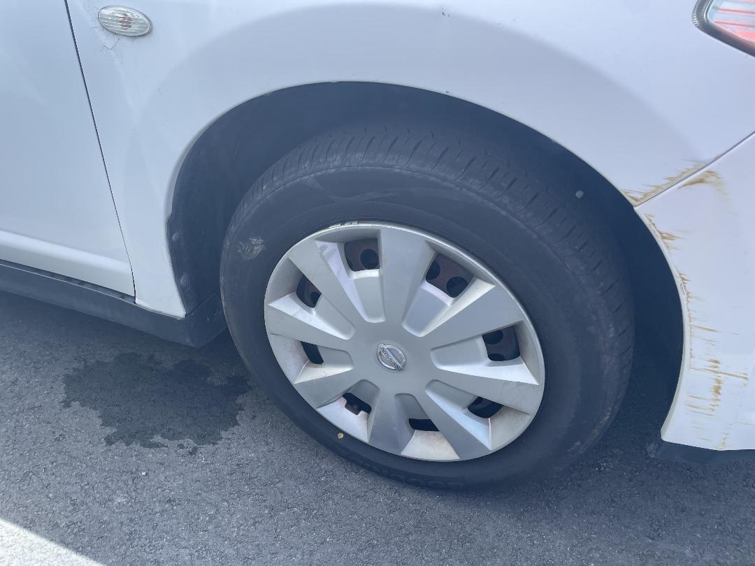 Photo '2' of Nissan Tiida