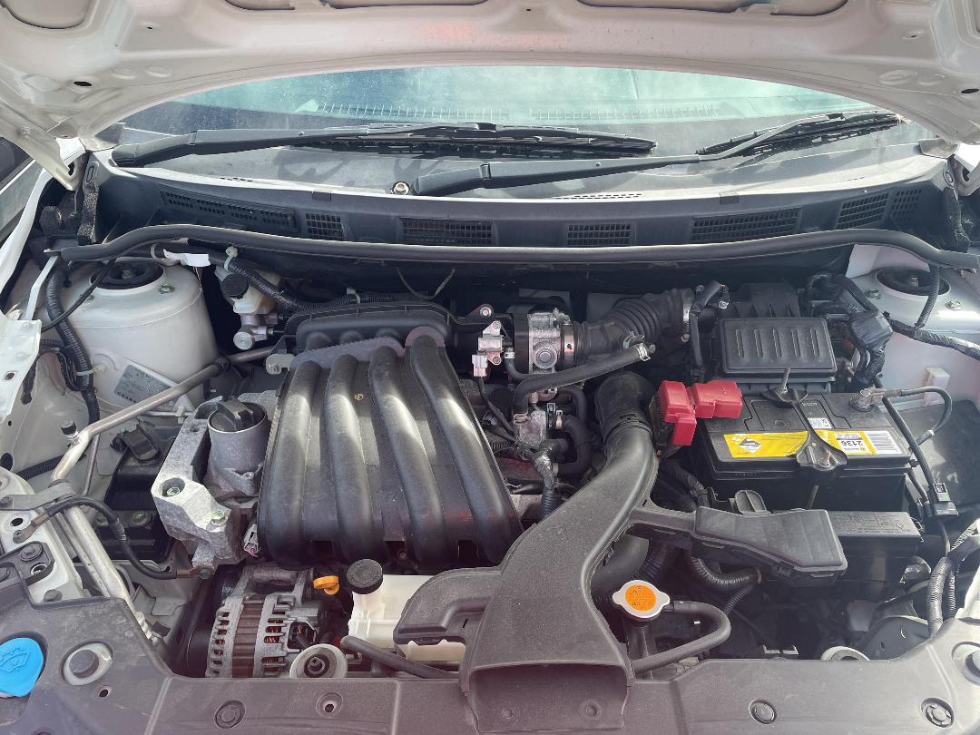 Photo '6' of Nissan Tiida