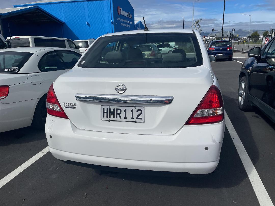 Photo '9' of Nissan Tiida