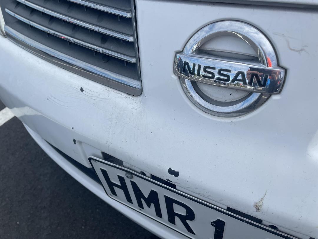 Photo '25' of Nissan Tiida