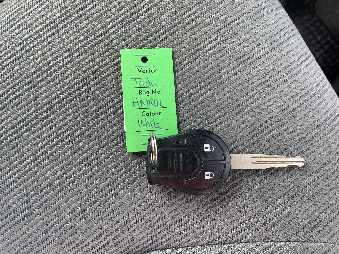 Photo '15' of Nissan Tiida