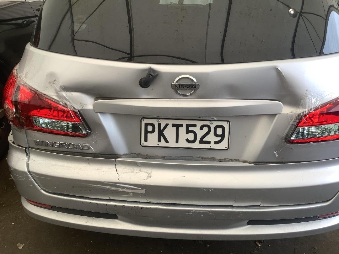 Photo '4' of Nissan Wingroad Photo '4' of Nissan Wingroad