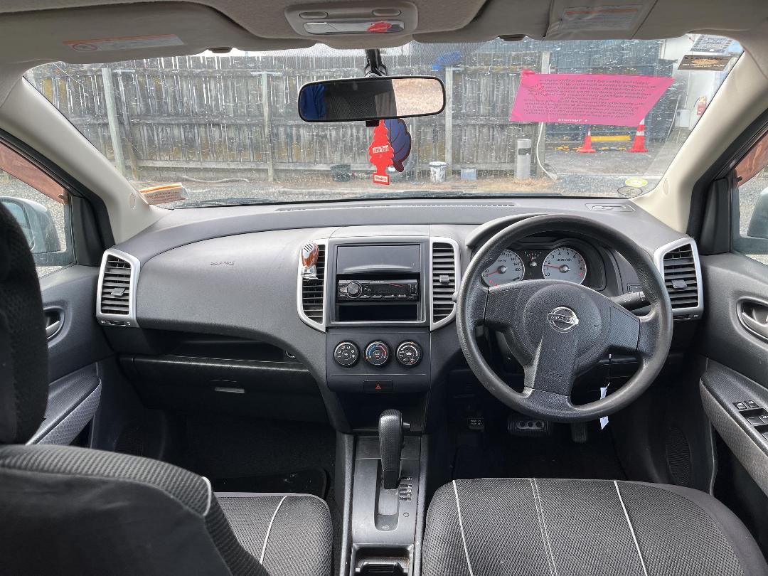 Photo '15' of Nissan Wingroad