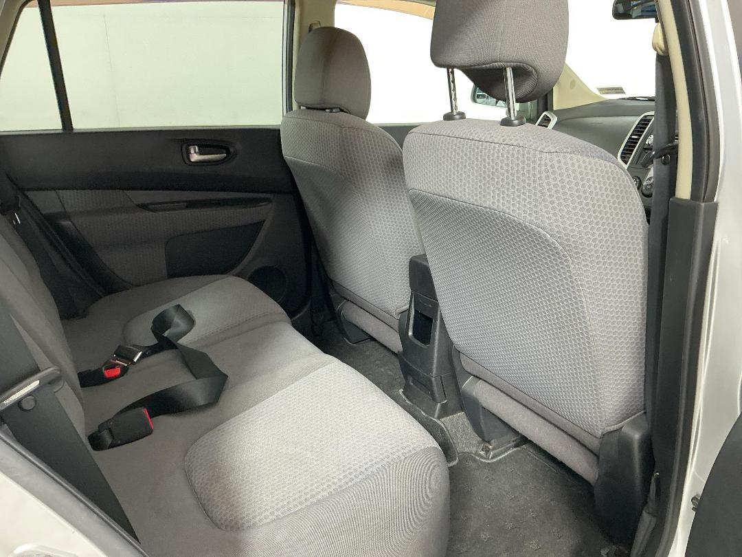 Photo '20' of Nissan Wingroad