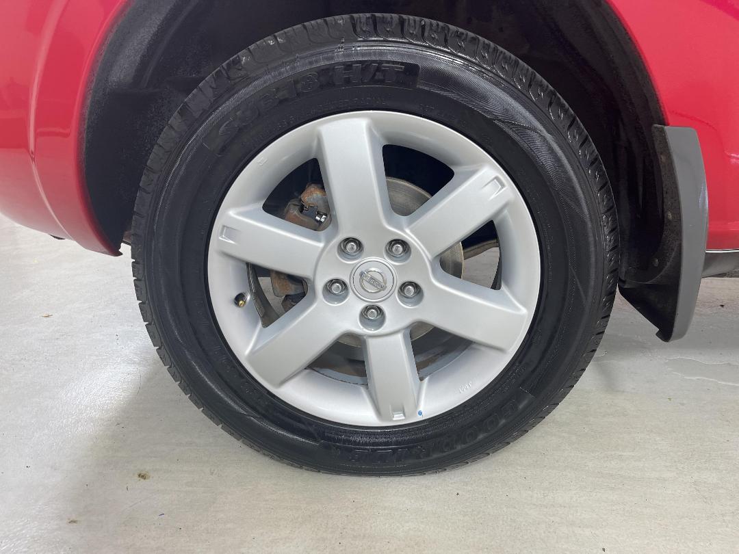 Photo '10' of Nissan X-Trail