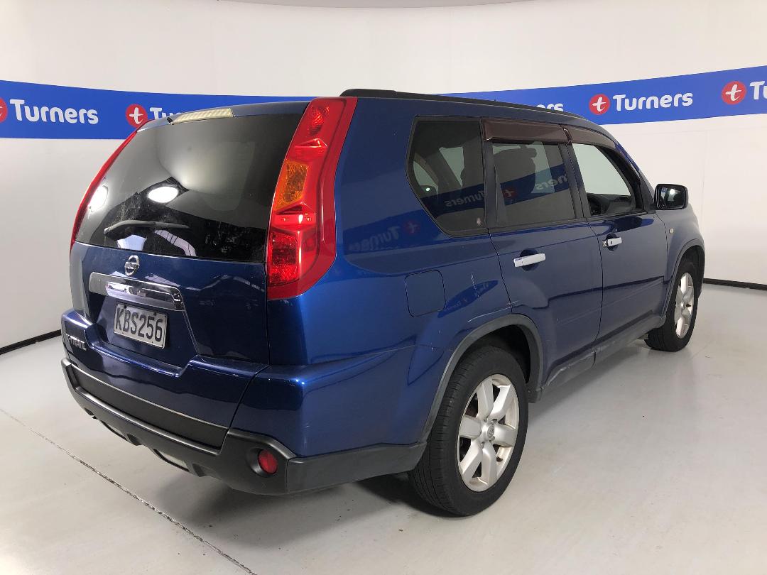 Photo '6' of Nissan X-Trail