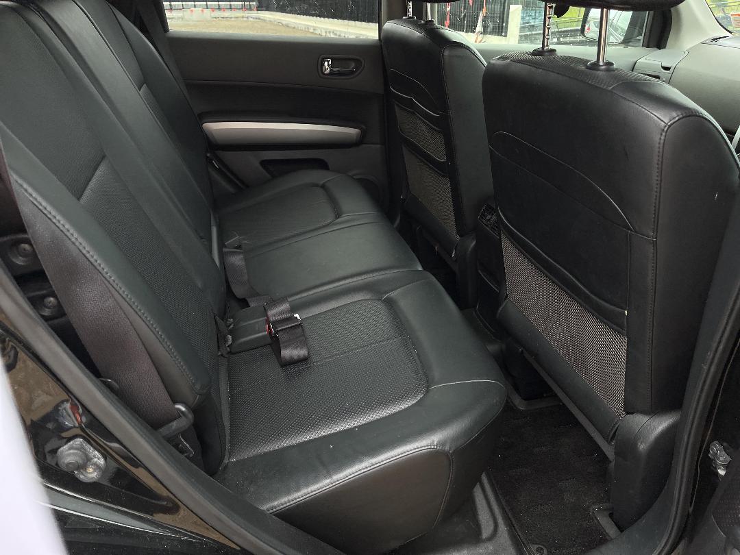 Photo '8' of Nissan X-Trail