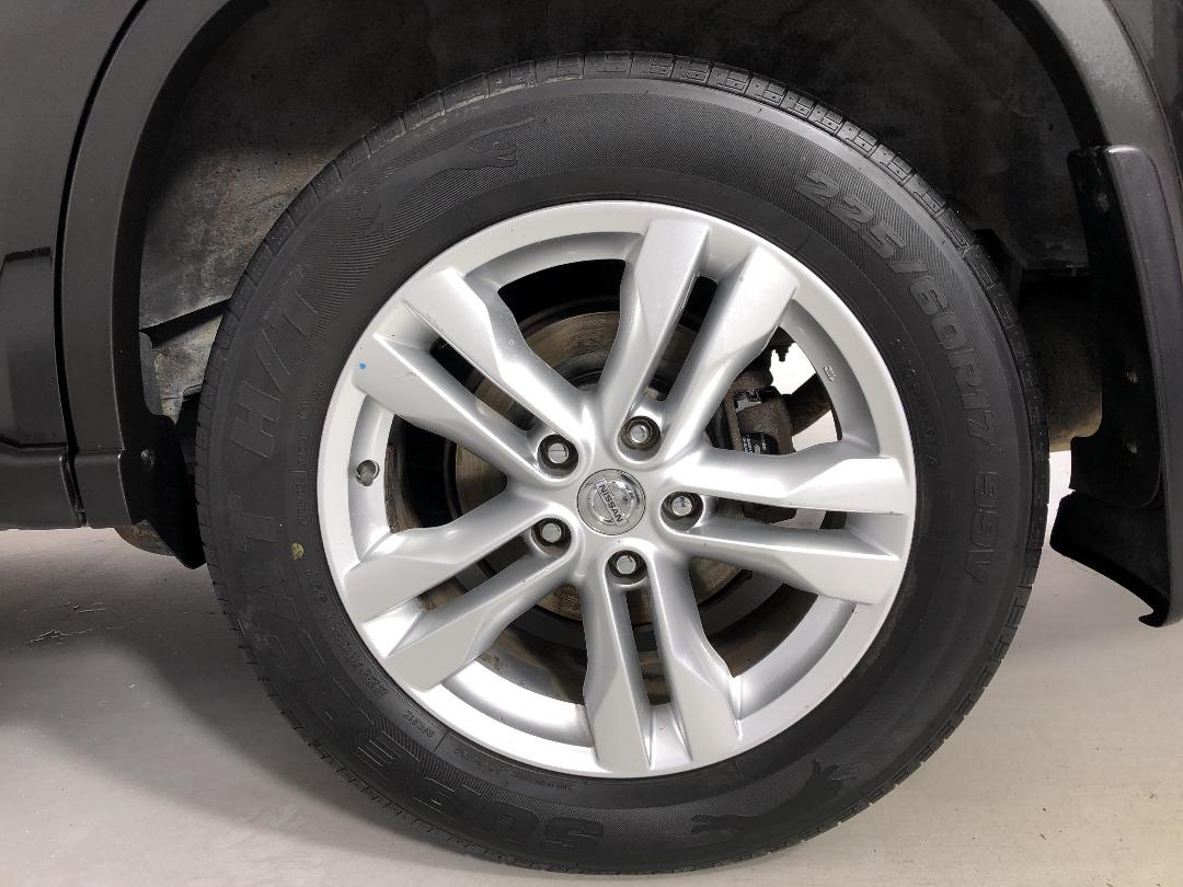 Photo '11' of Nissan X-Trail