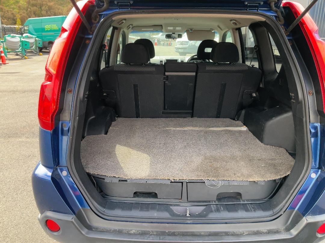 Photo '11' of Nissan X-Trail