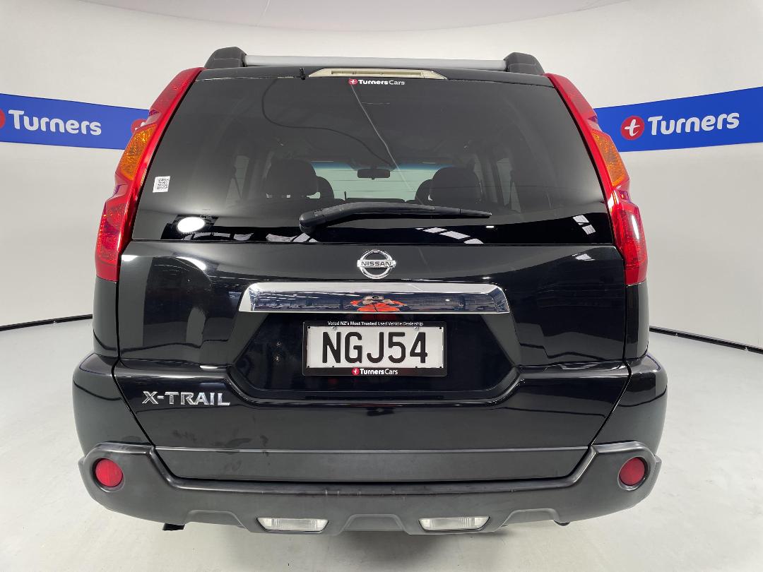 Photo '6' of Nissan X-Trail