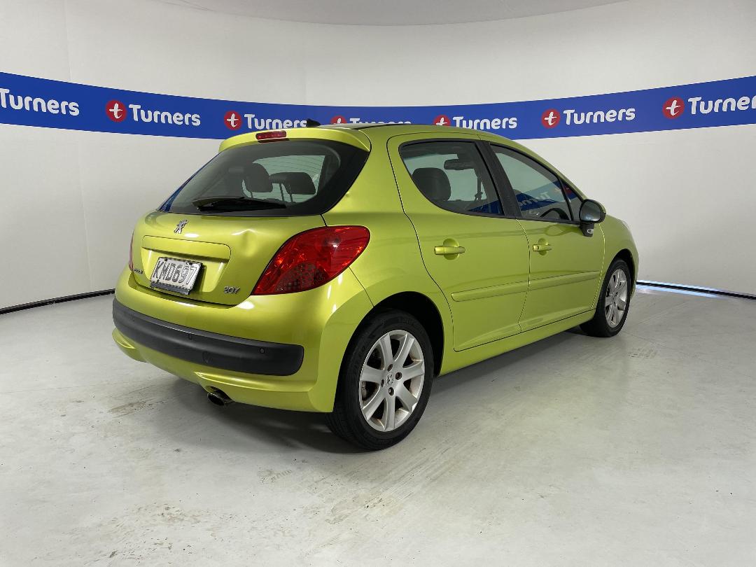 Photo '7' of Peugeot 207