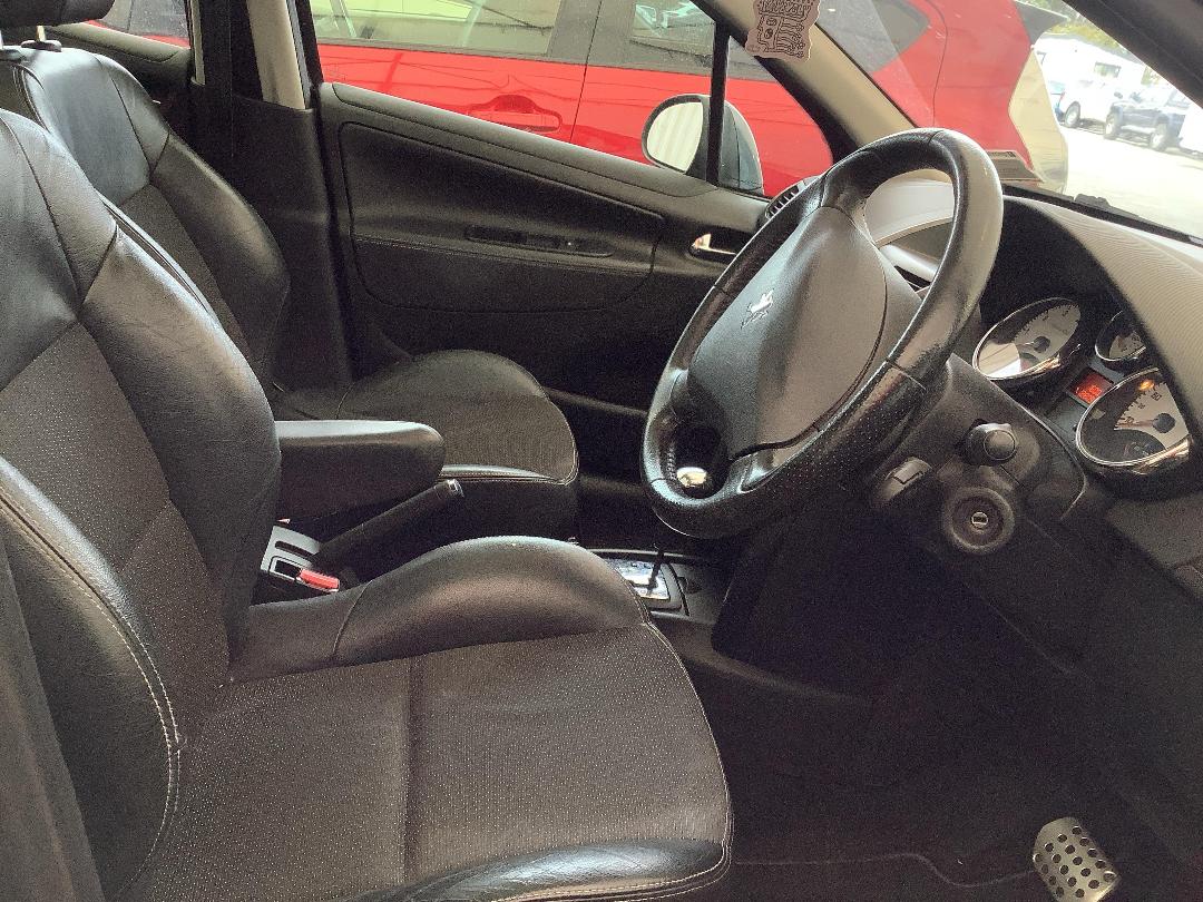 Photo '9' of Peugeot 207 Sport Photo '9' of Peugeot 207 Sport