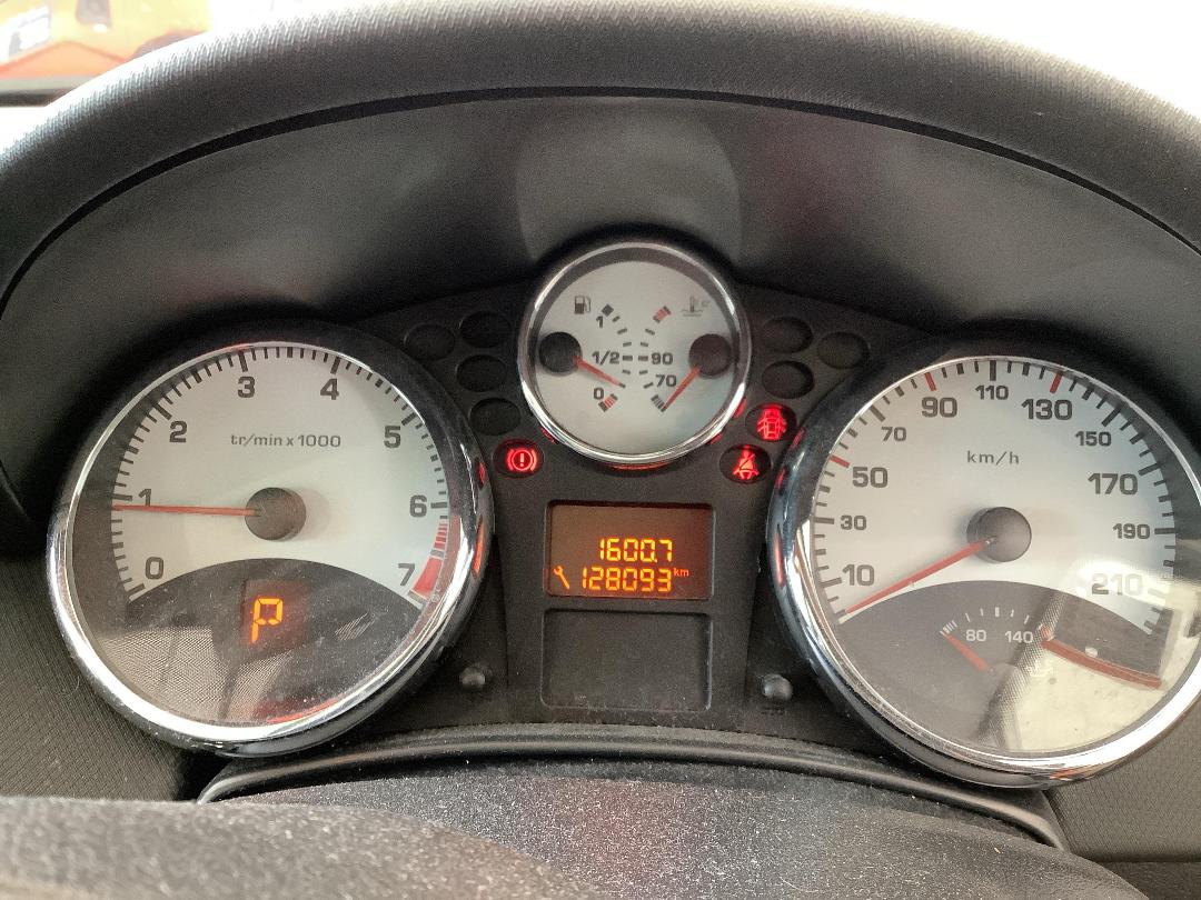 Photo '14' of Peugeot 207 Sport Photo '14' of Peugeot 207 Sport