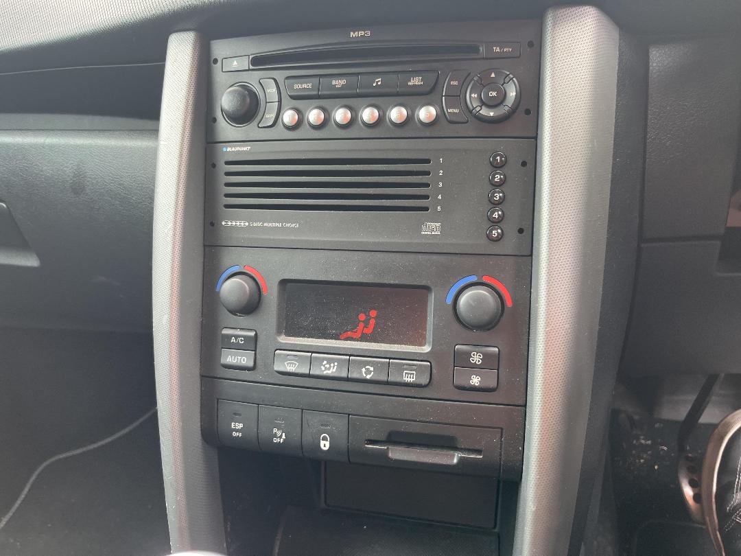 Photo '18' of Peugeot 207 GTI Photo '18' of Peugeot 207 GTI