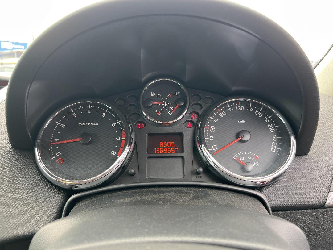 Photo '21' of Peugeot 207 GTI Photo '21' of Peugeot 207 GTI