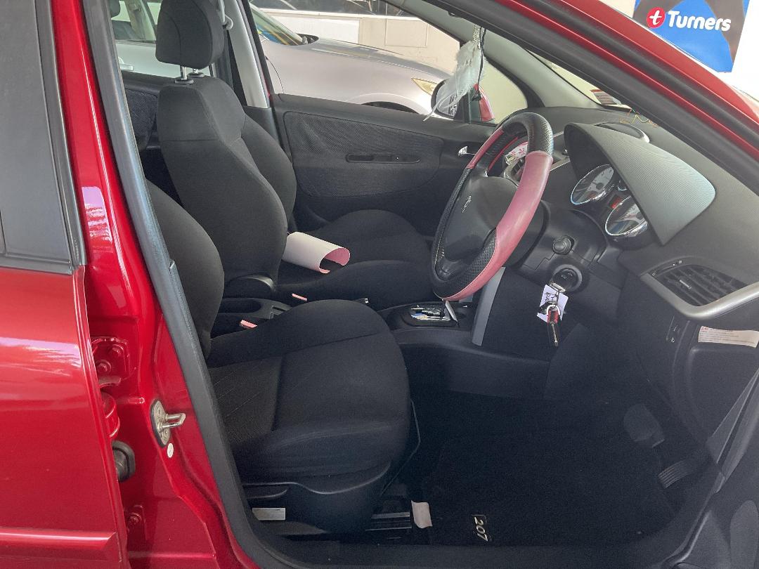 Photo '14' of Peugeot 207