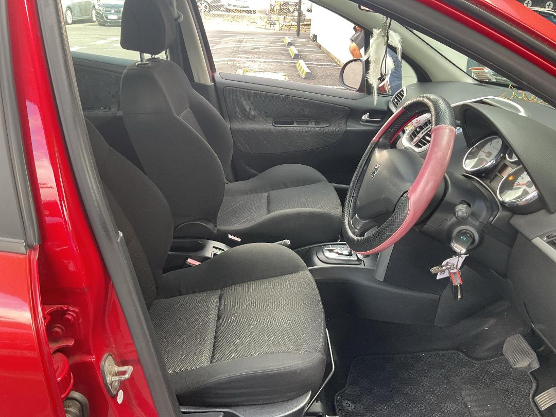 Photo '34' of Peugeot 207