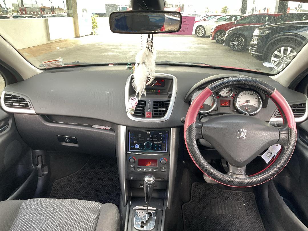 Photo '39' of Peugeot 207