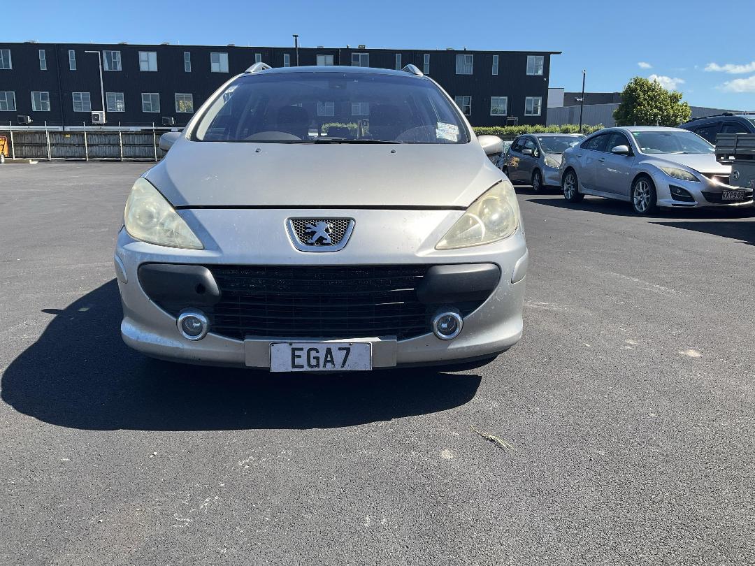 Photo '8' of Peugeot 307 SW Photo '8' of Peugeot 307 SW