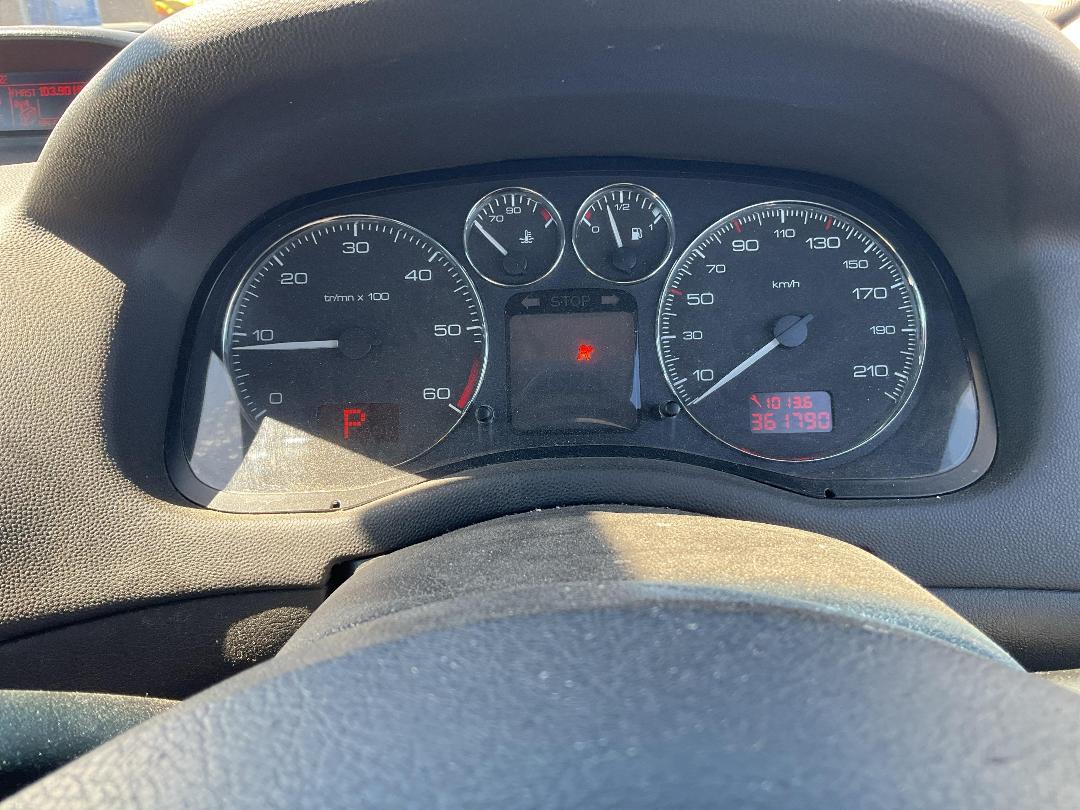 Photo '12' of Peugeot 307 SW Photo '12' of Peugeot 307 SW