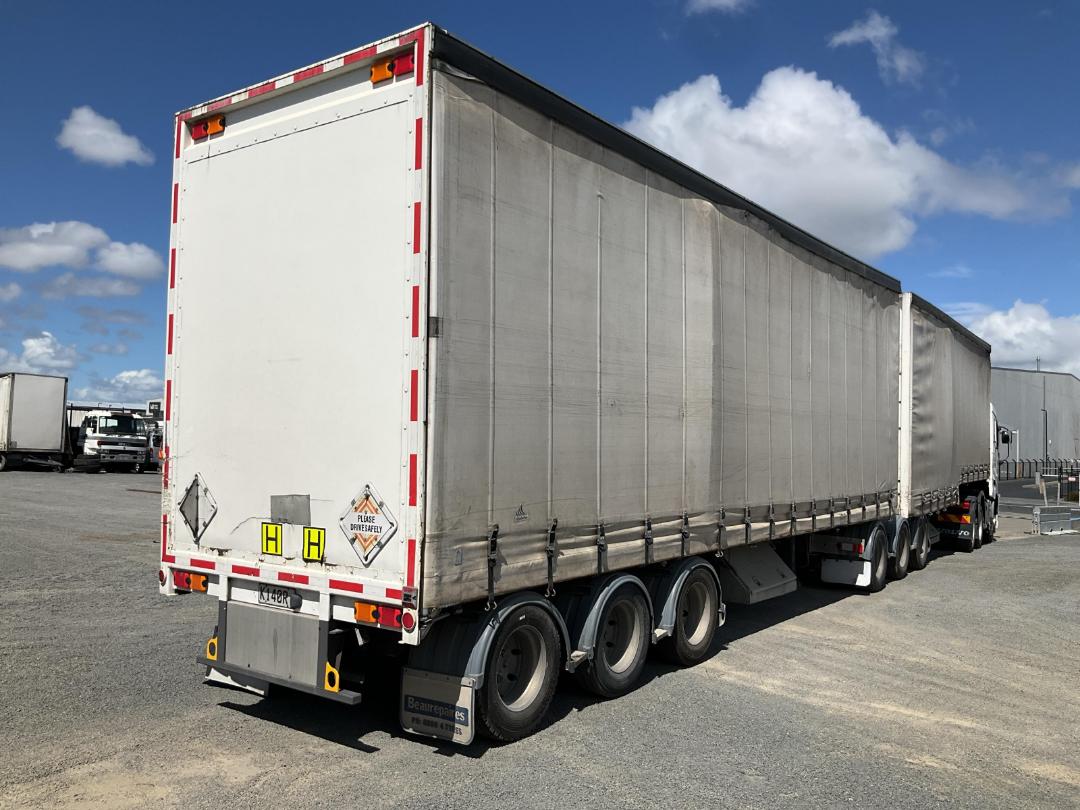 Photo '4' of ROADMASTER SG -3A-76B Curtainsider B-Train