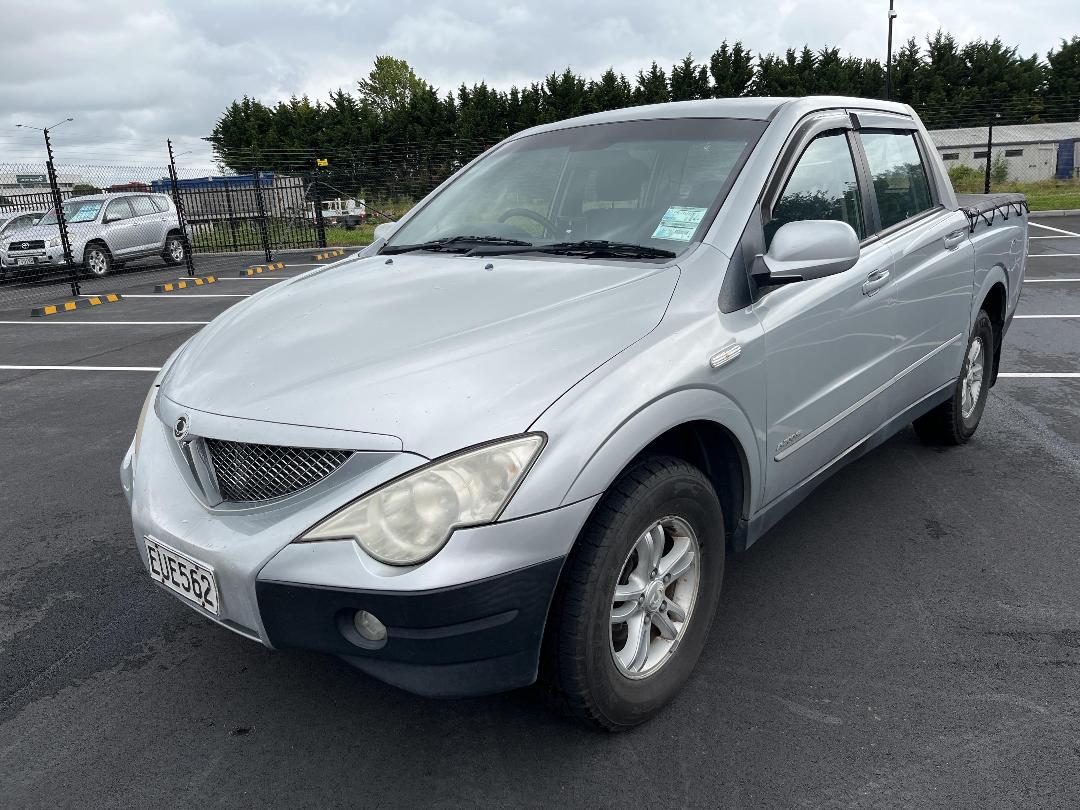 Photo '4' of Ssangyong Actyon Sport