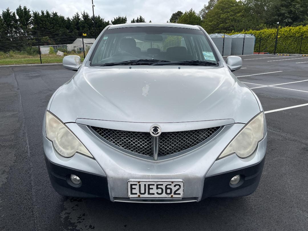 Photo '3' of Ssangyong Actyon Sport