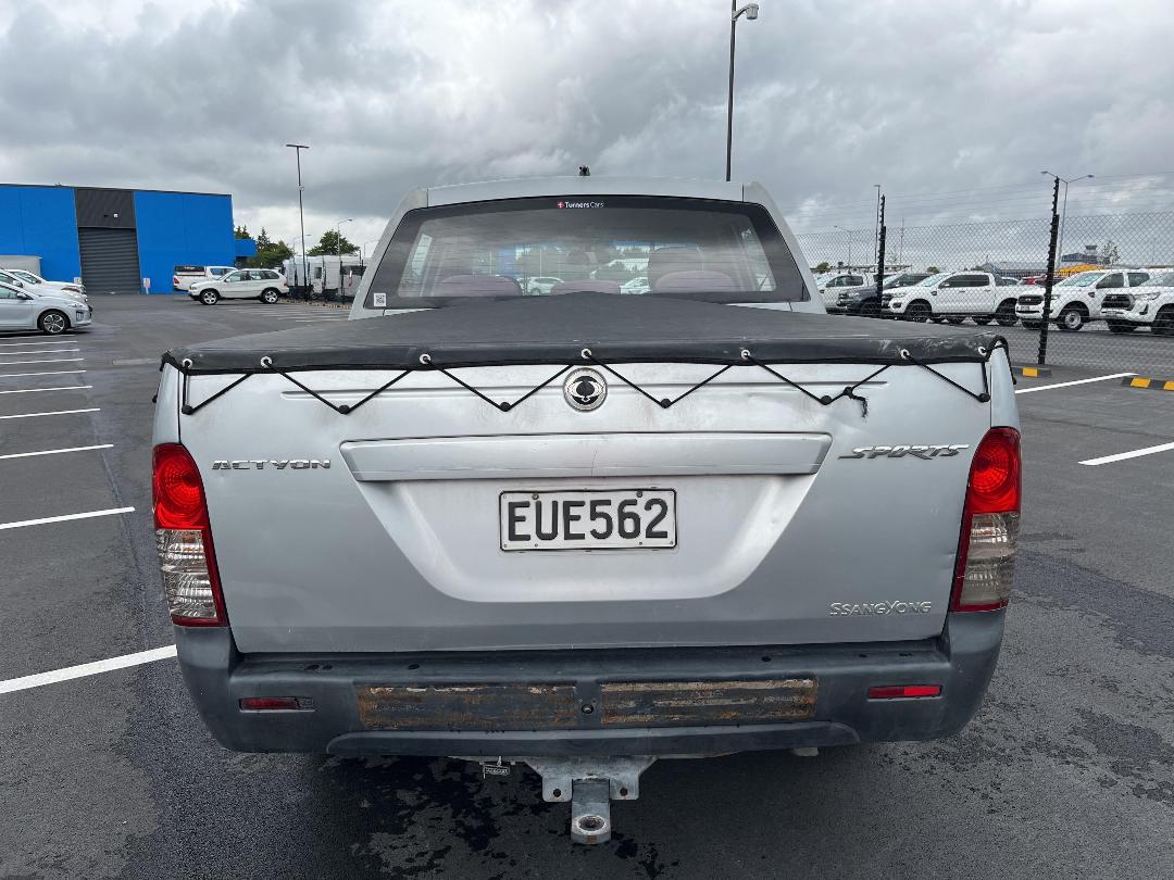 Photo '9' of Ssangyong Actyon Sport