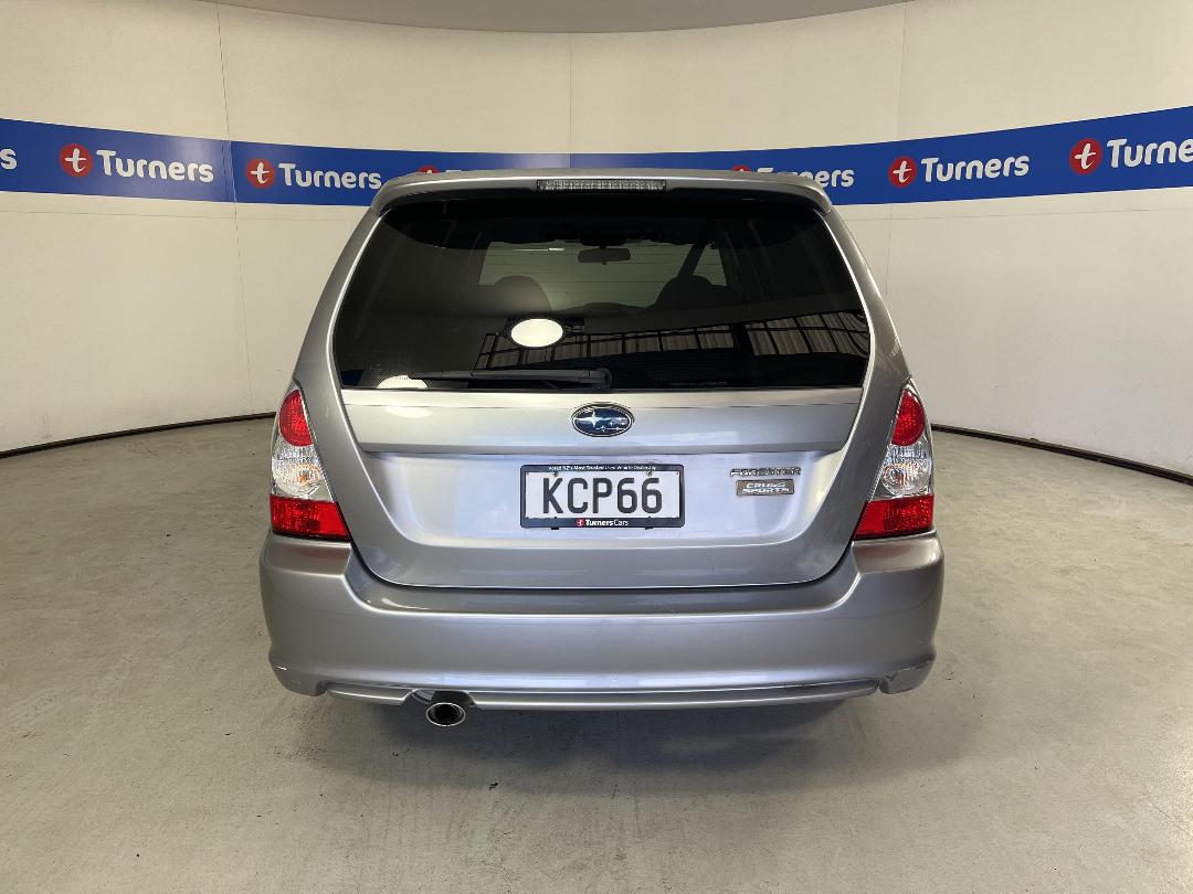 Photo '6' of Subaru Forester