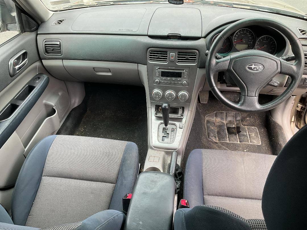 Photo '10' of Subaru Forester XS Photo '10' of Subaru Forester XS