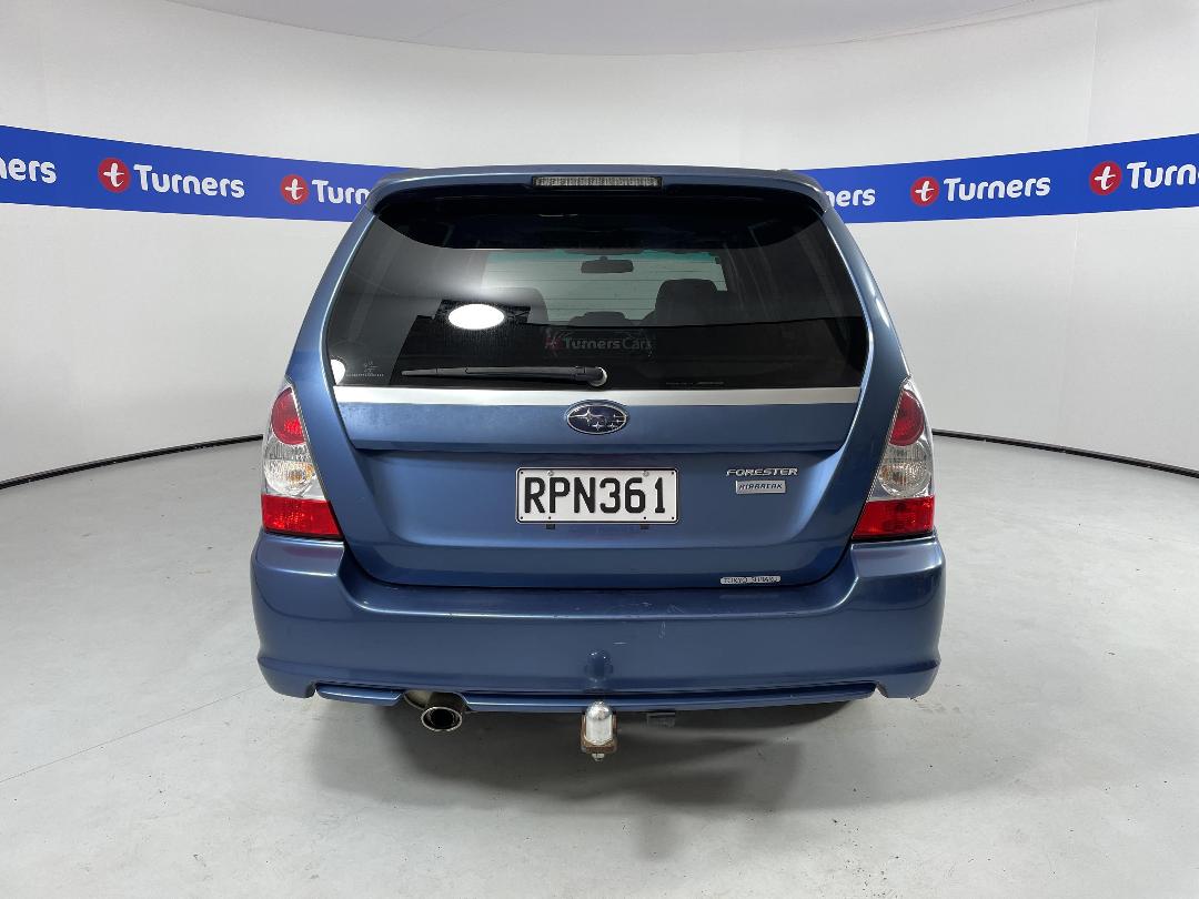 Photo '6' of Subaru Forester