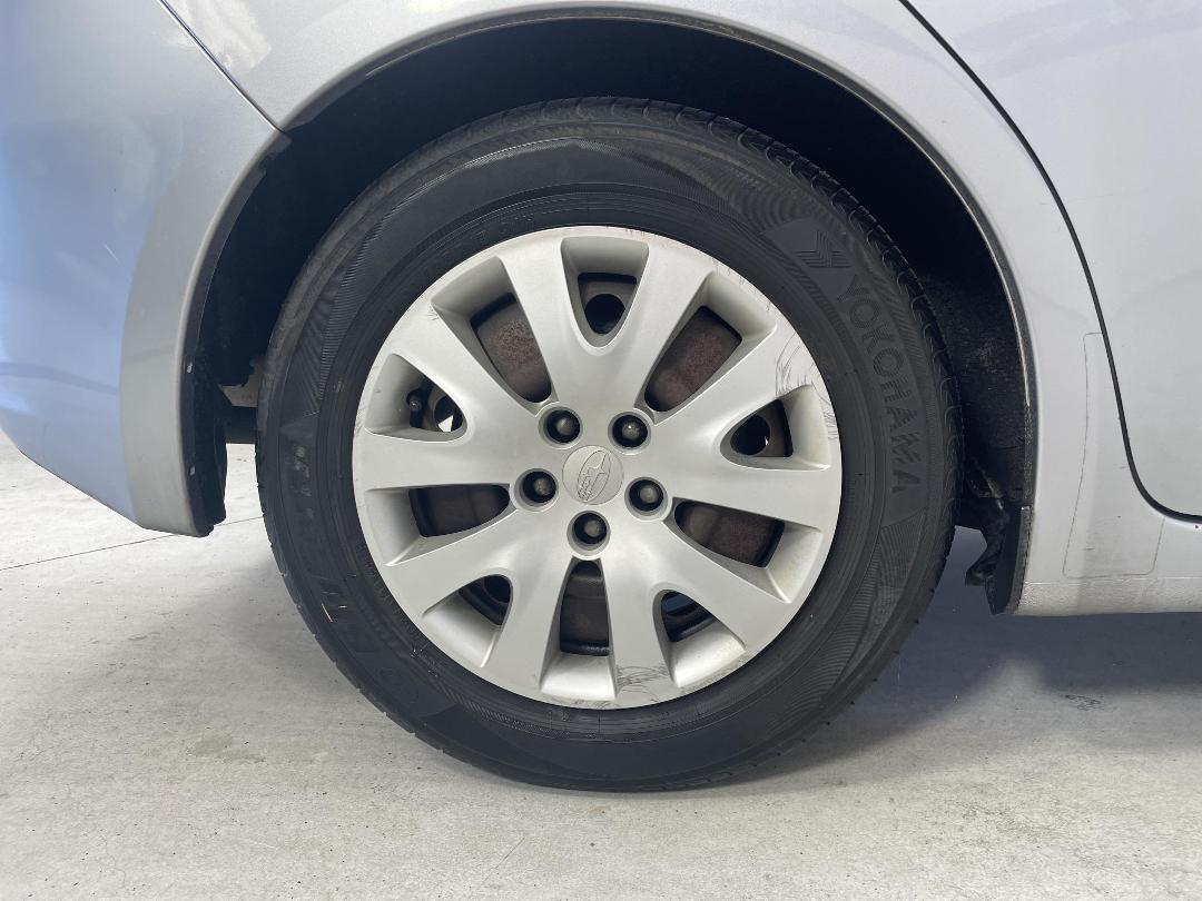 Photo '12' of Subaru Impreza