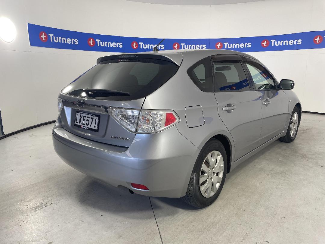 Photo '7' of Subaru Impreza