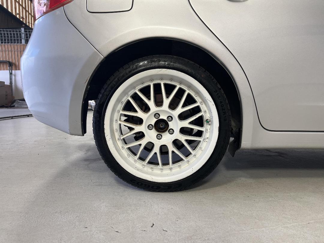 Photo '12' of Subaru Impreza Photo '12' of Subaru Impreza