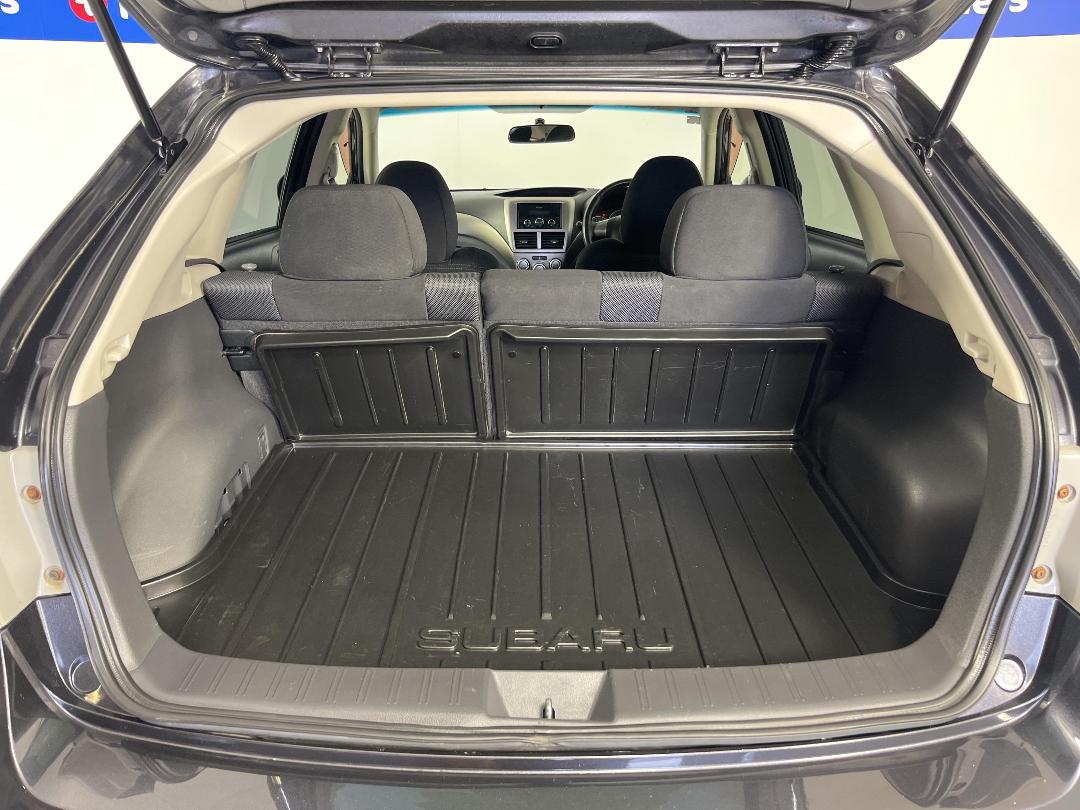 Photo '14' of Subaru Impreza