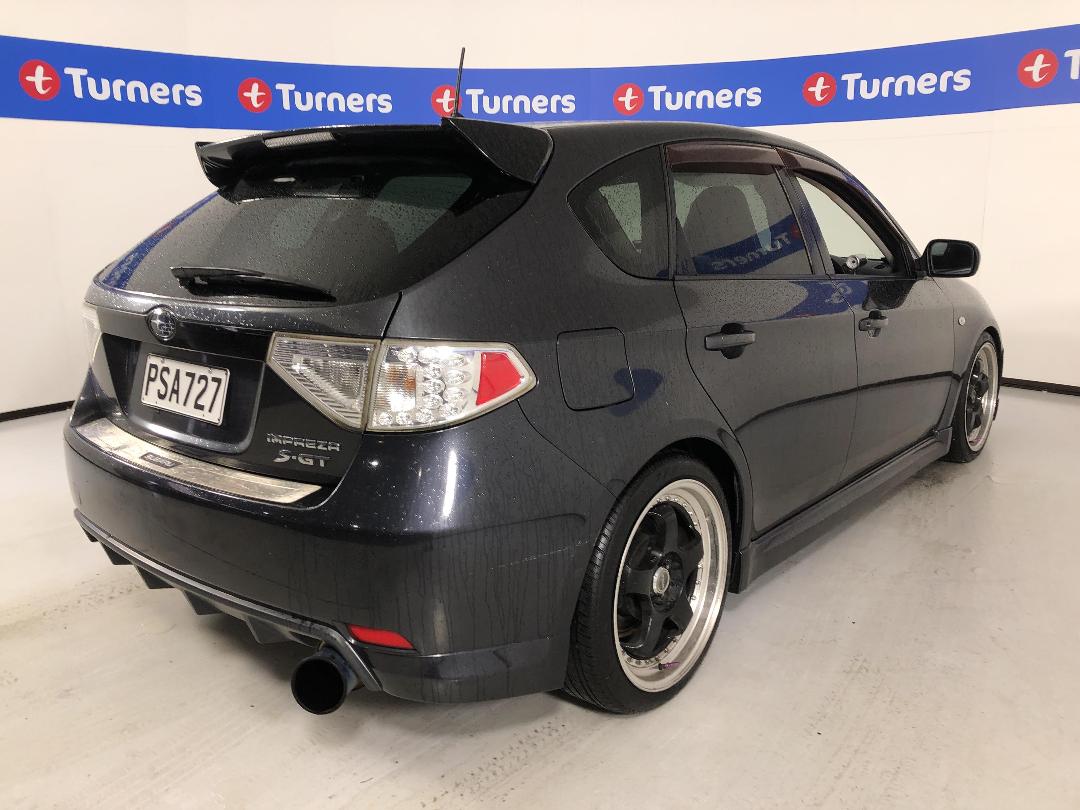 Photo '7' of Subaru Impreza