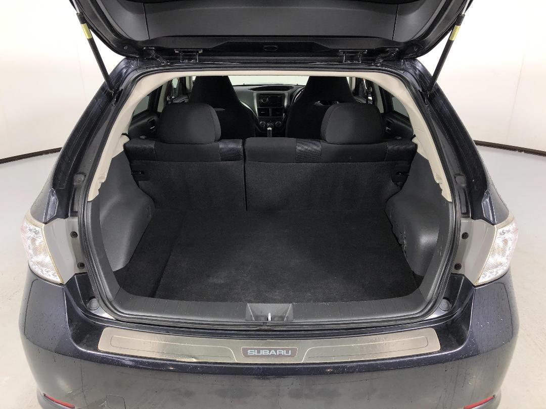 Photo '14' of Subaru Impreza