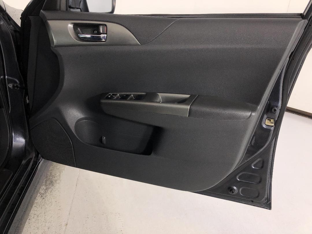 Photo '15' of Subaru Impreza