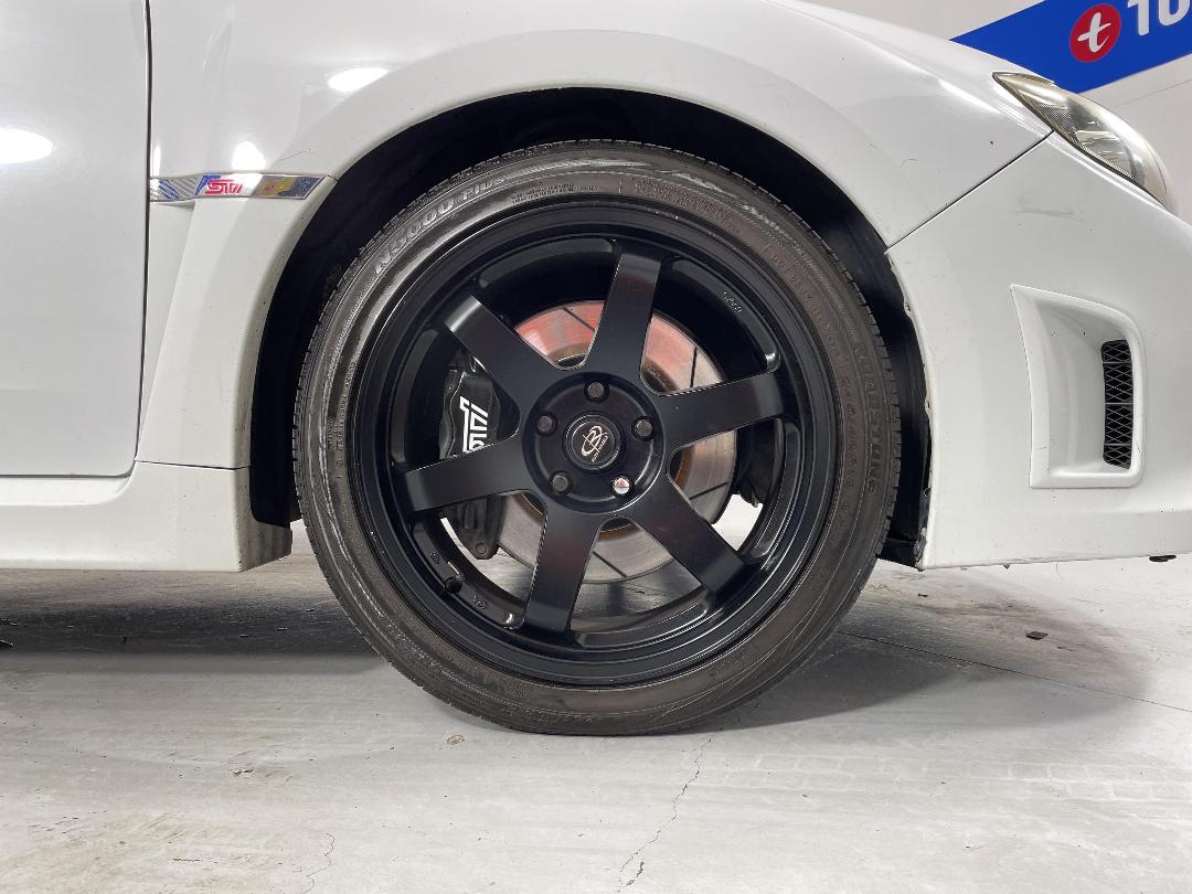 Photo '9' of Subaru Impreza Photo '9' of Subaru Impreza